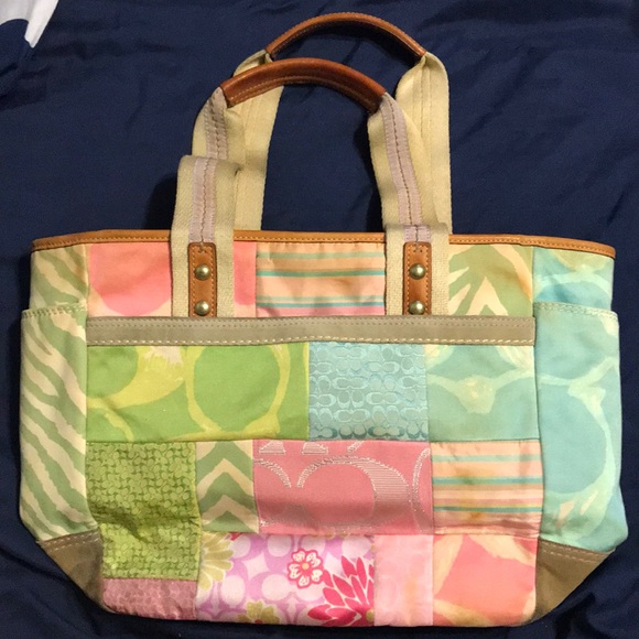 Coach | many patterned purse - Picture 1 of 6